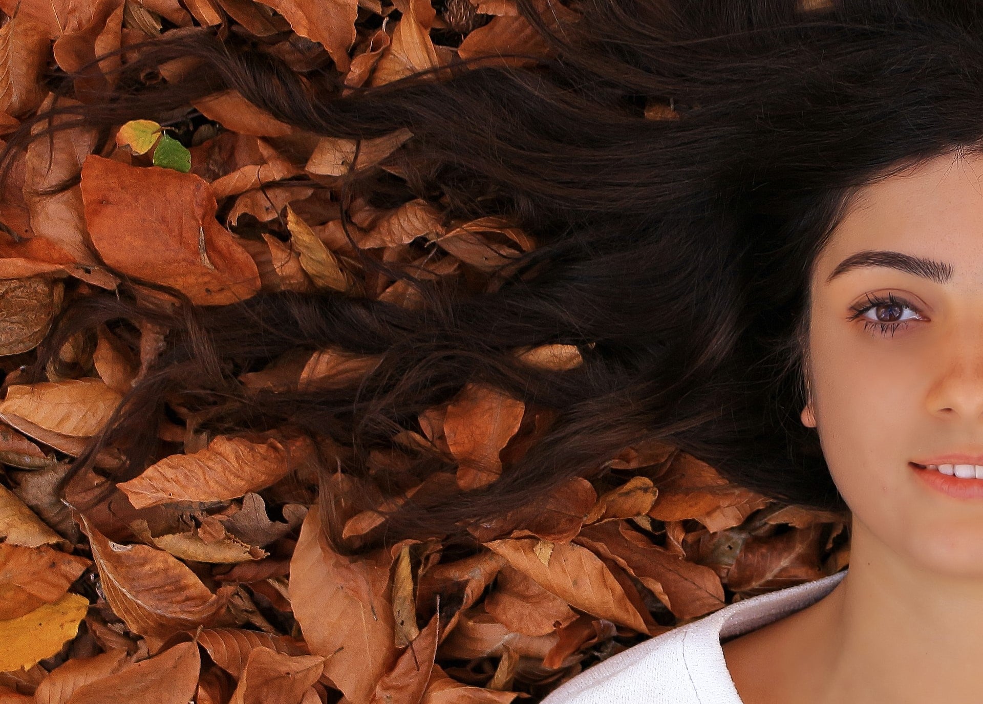 Revitalize Your Mane: A Guide to Neelibhringadi Hair Oil Benefits
